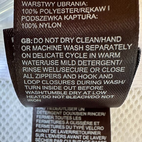 Like New The North Face Waterproof HyVent Hooded Hiking Jacket - Women's X-Large - Picture 14 of 14